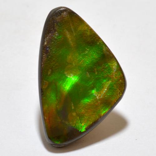 Ammolita multicolorido natural 7,10ct, forma extravagante, opaco