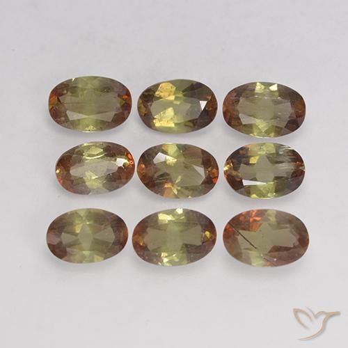 3.67ctw Natural Multicolorido Andaluzita, oval, VS-SI