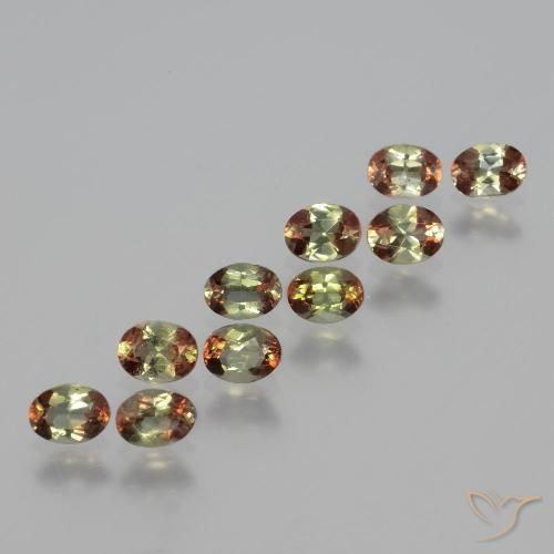 1.95ctw Natural Multicolorido Andaluzita, oval, VS