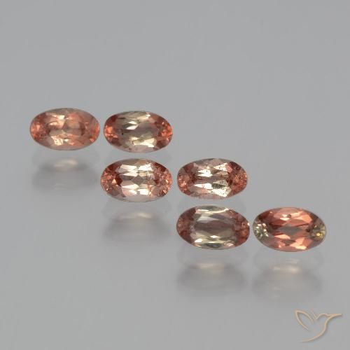 1.76ctw Natural Multicolorido Andaluzita, oval, VS