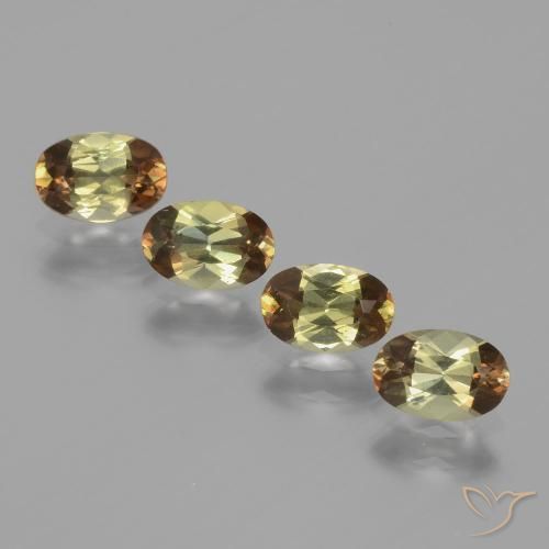 1.76ctw Natural Multicolorido Andaluzita, oval, VS