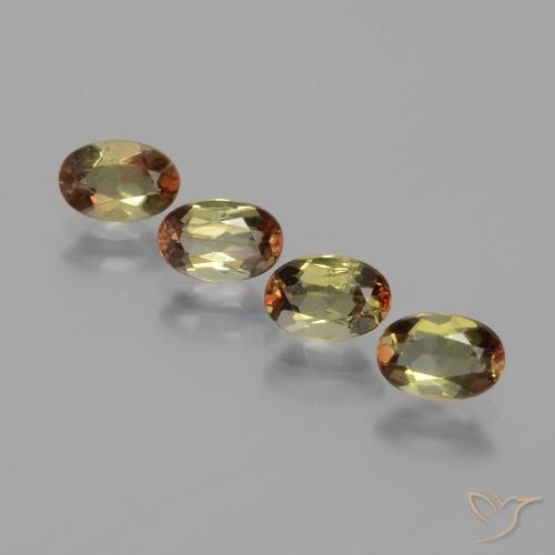 1.97ctw Natural Multicolorido Andaluzita, oval, VS