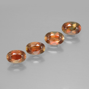 Pedras preciosas de andaluzita laranja natural de  ct, corte oval, VS
