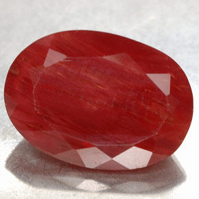 Andesina labradorita vermelho natural 3,90ct, corte oval, VVS-VS