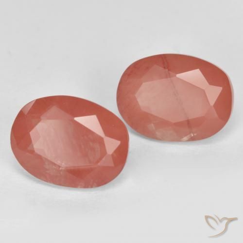 Pedras preciosas de Labradorita andesina vermelho médio natural de 3.02 ct, oval, VS