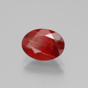 Andesina labradorita vermelho natural 0,80ct, corte oval, VVS-VS