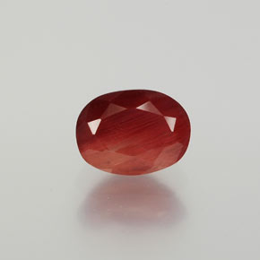 Andesina labradorita vermelho natural 1,47ct, corte oval, translúcido