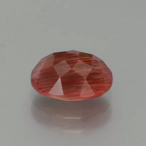 Andesina labradorita vermelho natural 1,81ct, corte oval, translúcido