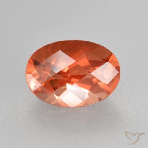 Andesina labradorita vermelho natural 0,75ct, corte oval, VVS-VS