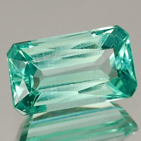 Apatita verde natural 0,97ct, corte esmeralda, VS