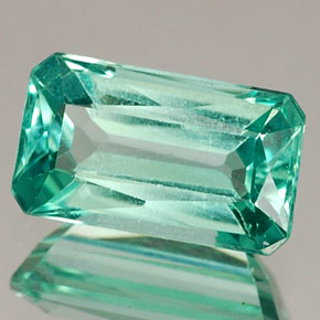 Apatita verde natural 0,97ct, corte esmeralda, VS