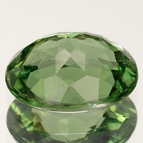 Apatita verde natural 1,38ct, corte oval, VVS-VS