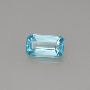 Apatita Azul claro Natural 0.81ct, Corte Esmeralda, VS
