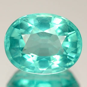Apatita verde natural 2,57ct, corte oval, VS