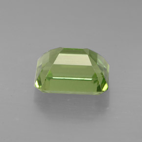 Apatita verde natural 1,97ct, corte esmeralda, VS