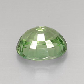 Apatita verde natural 7,67ct, corte oval, VVS-VS