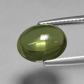 Apatita verde natural 4,77ct, corte oval, transparente