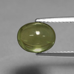 Apatita verde natural 2,91ct, corte oval, transparente