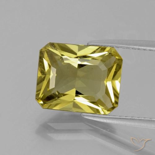4.08ct Natural Marrom dourado Apatita, Corte Esmeralda, VS