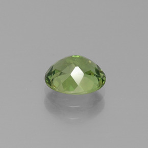 Apatita Verde Natural 1.25ct, Corte Oval, VVS
