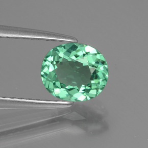 Apatita verde natural 1,17ct, corte oval, VVS-VS