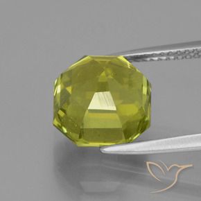 Apatita Verde Terroso Quente Natural 6.28ct, Corte Octógono / Esmeralda, VS