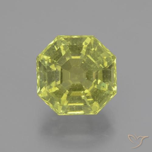 5.46ct Natural Verde Floresta Quente Apatita, Corte Esmeralda, VS
