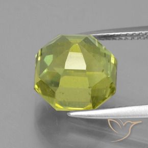Apatita Verde amarelado Natural 7.63ct, Corte Octógono / Esmeralda, VS-SI