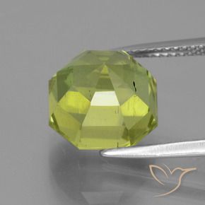 Apatita verde natural 8,10ct, corte esmeralda, VS-SI