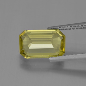 Apatita amarelo natural 2,56ct, corte esmeralda, VS