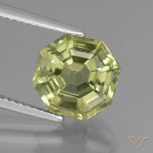 3.68ct Natural Verde médio Apatita, Corte Esmeralda, VS