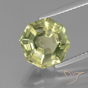 Apatita Verde médio Natural 3.68ct, Corte Octógono / Esmeralda, VS