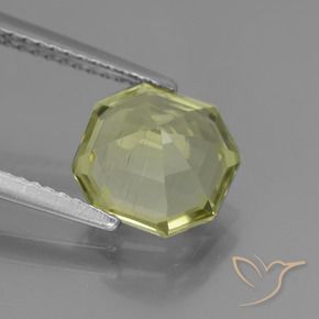 Apatita Luz verde Natural 2.83ct, Corte Octógono / Esmeralda, VS