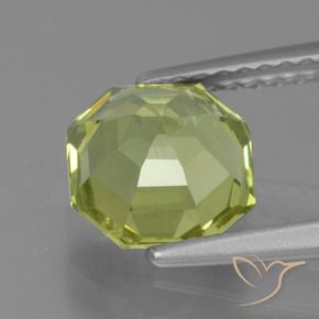 Apatita Luz amarela Natural 1.94ct, Corte Octógono / Esmeralda, VS