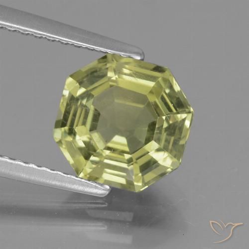 2.47ct Natural Amarelo verde Apatita, Corte Esmeralda, VS