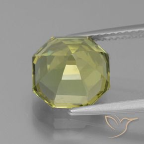 Apatita amarelo médio Natural 4.64ct, Corte Octógono / Esmeralda, VS