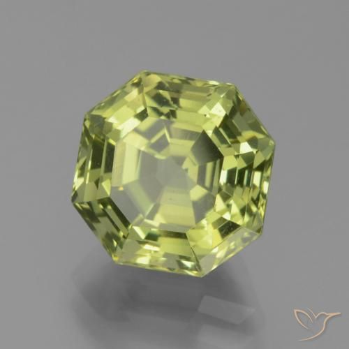 Apatita Medium Light Green Natural 5.10ct, Corte Octógono / Esmeralda, VS