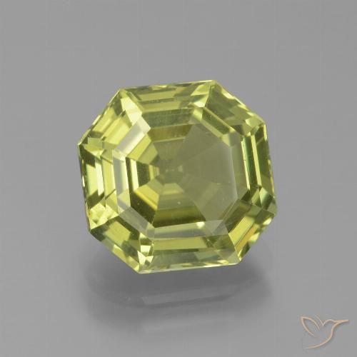 3.95ct Natural Medium Light Green Apatita, Corte Esmeralda, VVS-VS