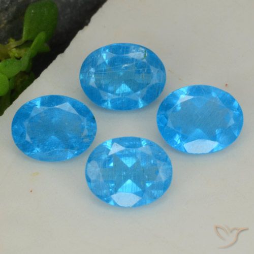 1.28ctw Natural azul intenso Apatita, oval, VS-SI