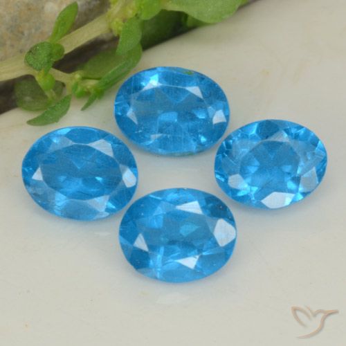 1.40ctw Natural azul intenso Apatita, oval, VS-SI