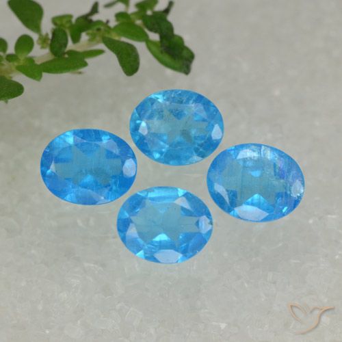 1.32ctw Natural Azul médio Apatita, oval, VS-SI
