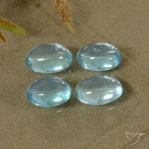 1.93ctw Natural Azul claro Apatita, oval, Transparente