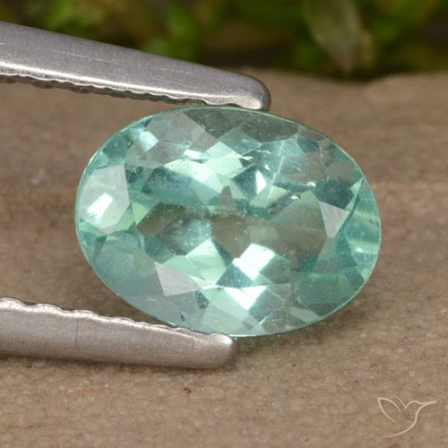 0.92ct Natural Verde azulado médio Apatita, oval, VS