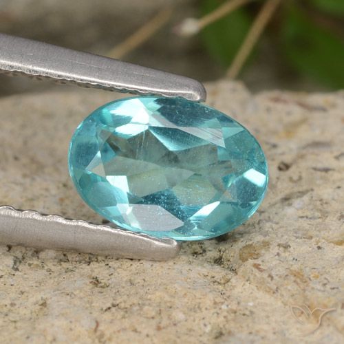 Apatita turquesa natural 0,69ct, corte oval, VS