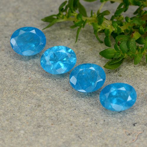 1.50ctw Natural Azul Apatita, oval, VS
