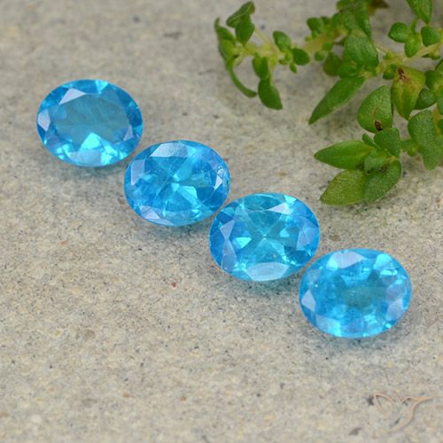 1.47ctw Natural Azul Apatita, oval, VS