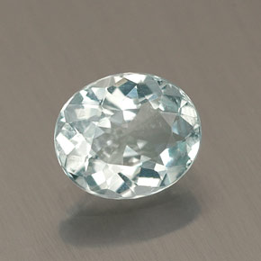 Água-marinha azul natural 0,60ct, corte oval, VVS-VS