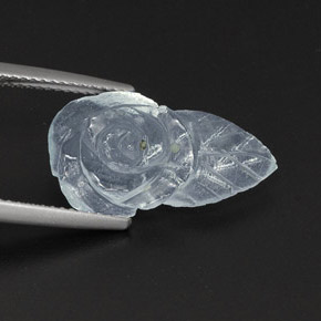 Água-marinha azul natural 5,65ct, forma extravagante, transparente