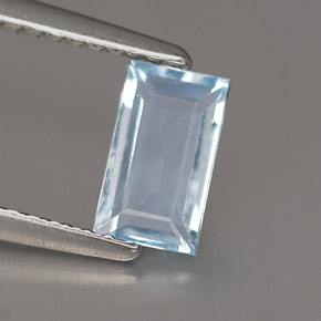 Água-marinha azul natural 0,63ct, baguete, VS