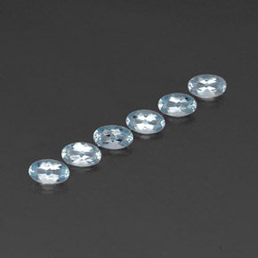 Pedras preciosas de água-marinha azul natural de  ct, corte oval, VVS-VS